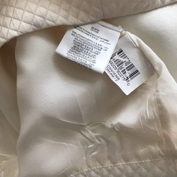 BCBGMaxAzria | Quilted Jacquard Balloon Dress - Picture 6 of 8